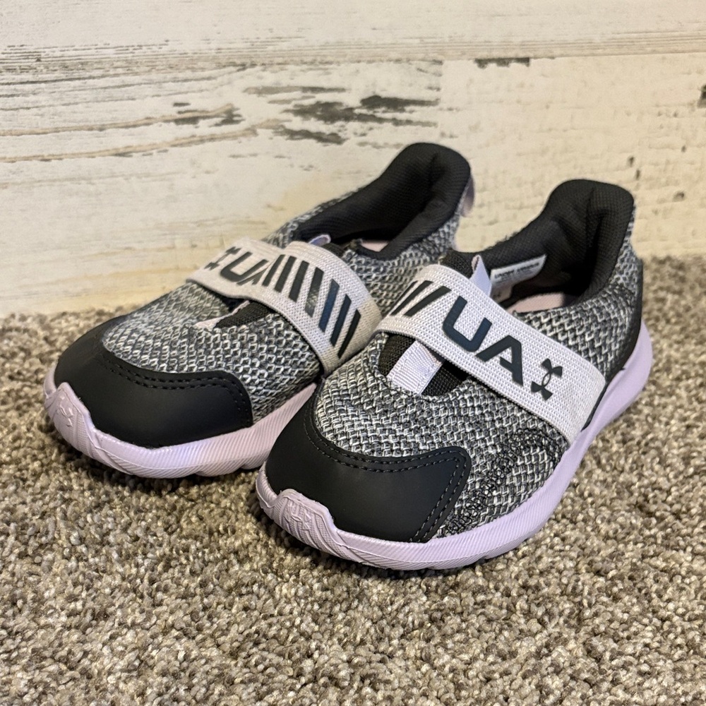 ❤️ PICK 4/$20 Under Armour Kids' Black and light purple Sneakers